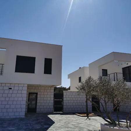 Vila Prova M